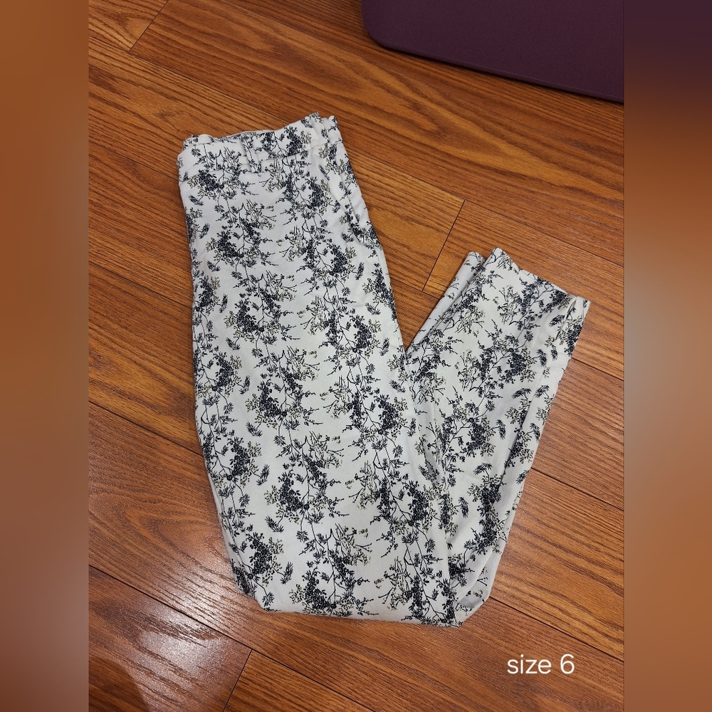 H&M Cropped Pants
